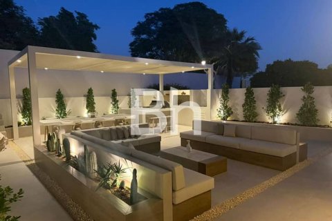 Maison de ville à Arabian Ranches, Dubai, 2 chambres, 178 m², № 57722 - photo 1