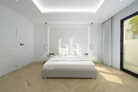 Villa in Jumeirah Golf Estates, Dubai 6 bedrooms, 851 sq.m. № 57699 - photo 23