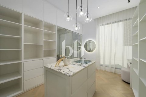 Villa in Jumeirah Golf Estates, Dubai 6 bedrooms, 851 sq.m. № 57699 - photo 20