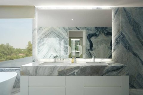 Villa in Jumeirah Golf Estates, Dubai 6 bedrooms, 851 sq.m. № 57699 - photo 19