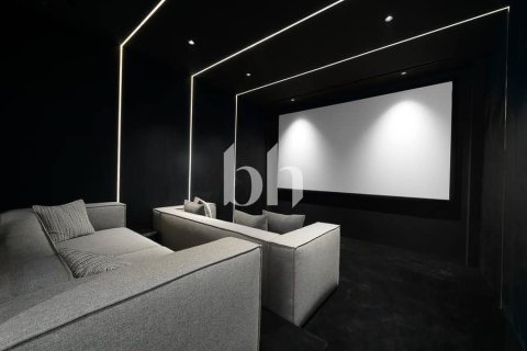 Villa in Jumeirah Golf Estates, Dubai 6 bedrooms, 851 sq.m. № 57699 - photo 13