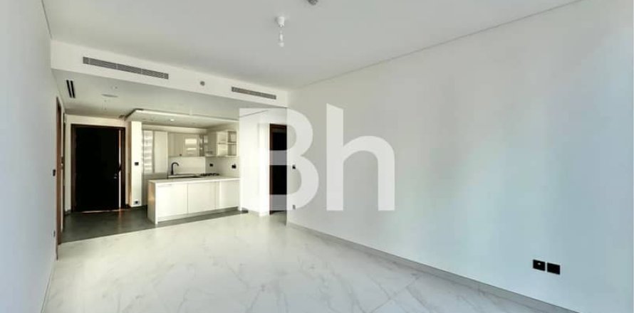 Квартира в Дубае, 2 спальни, 103м², № 57725