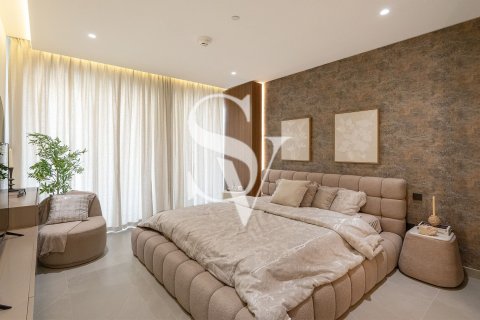 Apartment in Dubai Land, Dubai 2 bedrooms, 125 sq.m. № 67846 - photo 11