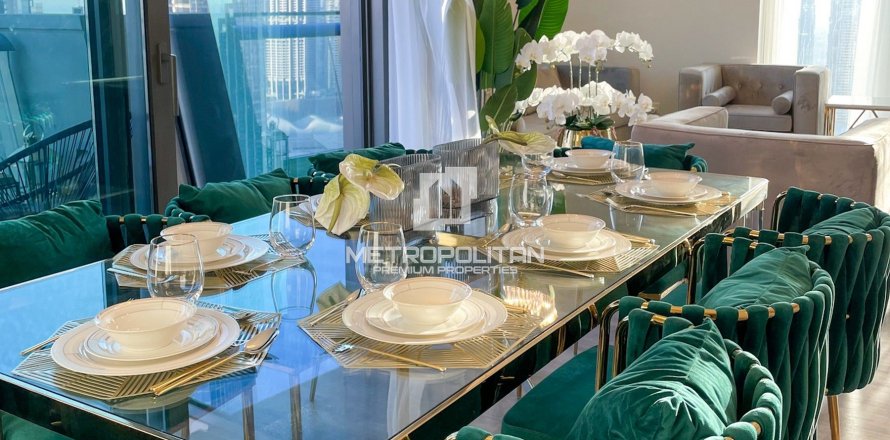 Apartamento en Burj Vista, Downtown Dubai (Downtown Burj Dubai), Dubai, 3 dormitorios, 165 m², № 15203