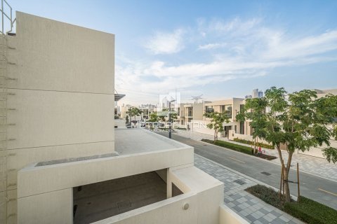 Купить виллу в District One, Мохаммед Бин Рашид Сити, Дубай: 5 спален, 735м², № 15004 - фото 3