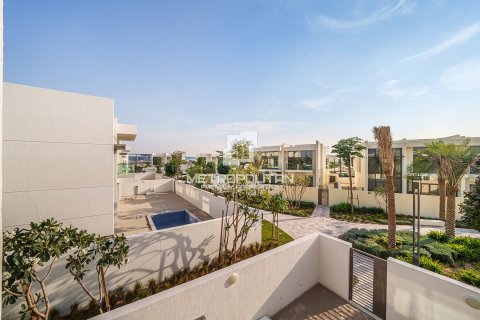 Купить виллу в District One, Мохаммед Бин Рашид Сити, Дубай: 5 спален, 735м², № 15004 - фото 24