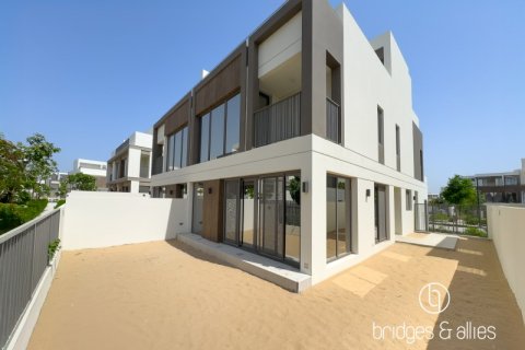 فيلا في دبي 4 غرف نوم, 316.9 م² رقم 20974 - صورة 22