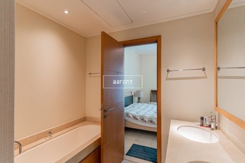 Apartment in Dubai Marina, Dubai 2 bedrooms, 134.1 sq.m. № 20970 - photo 10