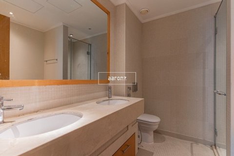 Apartment in Dubai Marina, Dubai 2 bedrooms, 134.1 sq.m. № 20970 - photo 21