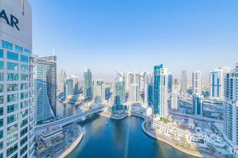 Купить квартиру в Дубай Марине, Дубай: 1 спальня, 74м², № 61471 - фото 1