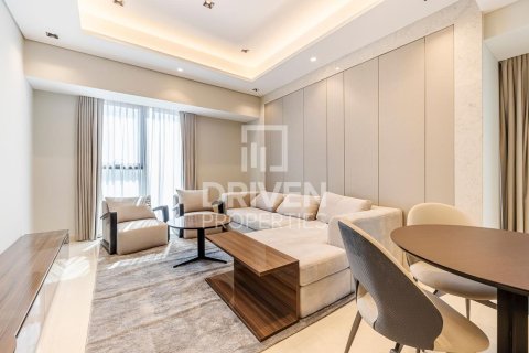 Apartment in Business Bay, Dubai 2 bedrooms, 137 sq.m. № 65451 - photo 2