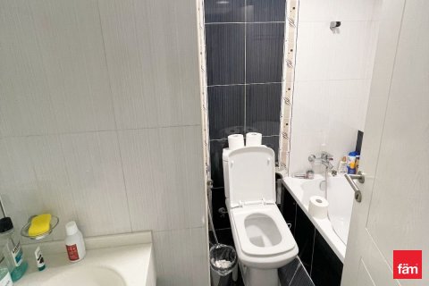 Apartment in Dubai Marina, Dubai 2 bedrooms, 70.5 sq.m. № 49035 - photo 9