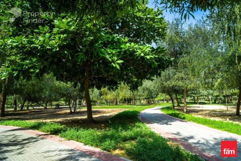 Снять в аренду квартиру в Дубае: 3 спальни, 110м², № 90390 - фото 7