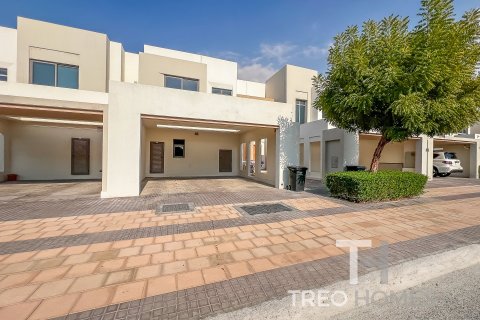 Adosado en Town Square, Dubai, 3 dormitorios, 206 m², № 16876 - foto 1