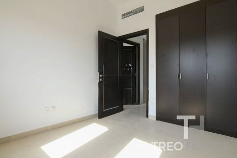 Снять в аренду таунхаус в Casa Viva, Serena, Дубай: 3 спальни, 175м², № 16868 - фото 6