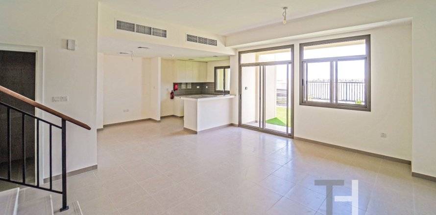 Adosado en Naseem Townhouses, Town Square, Dubai, 3 dormitorios, 187 m², № 16883