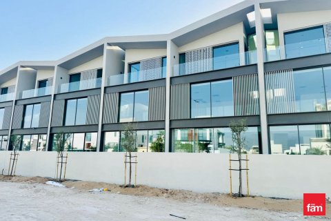 Maison de ville à Dubai, 3 chambres, 175 m², № 72264 - photo 4