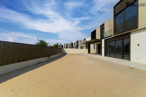 Купить виллу в Дубай Хилс Эстейт, Дубай: 5 спален, 821.5м², № 72262 - фото 27