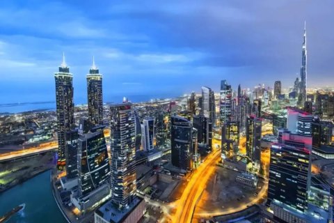 Apartment in Business Bay, Dubai 2 bedrooms, 135 sq.m. № 72259 - photo 7