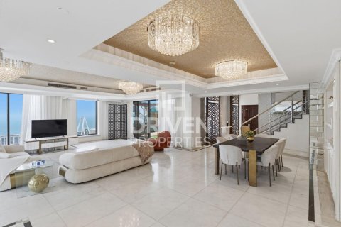 Penthouse in Rimal, Jumeirah Beach Residence, Dubai 4 bedrooms, 530.76 sq.m. № 126912