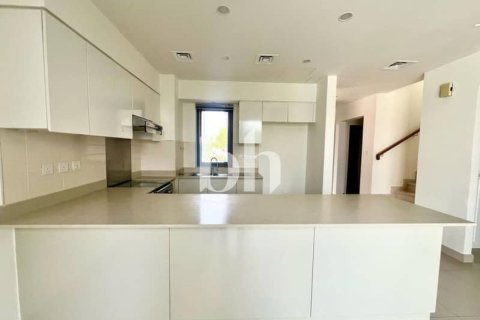 Townhouse in Dubai Hills Estate, Dubai 4 bedrooms, 211 sq.m. № 57640 - photo 5