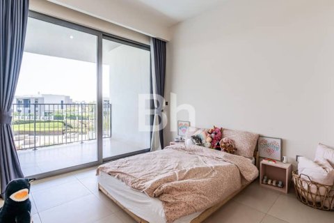 Villa in Dubai Hills Estate, Dubai 5 bedrooms, 395 sq.m. № 57639 - photo 9