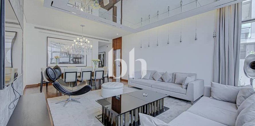 Villa en DAMAC Hills (Akoya by DAMAC), Dubai, 5 dormitorios, 389 m², № 57641