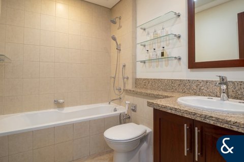 Купить квартиру в The Views, Дубай: 2 спальни, 188м², № 99069 - фото 11