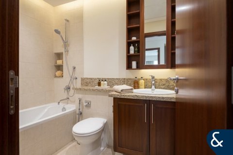 Купить квартиру в The Views, Дубай: 2 спальни, 188м², № 99069 - фото 8