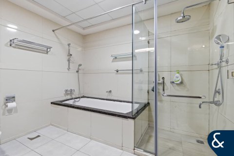 Appartement à Dubai Marina, Dubai, 3 chambres, 277 m², № 99077 - photo 12