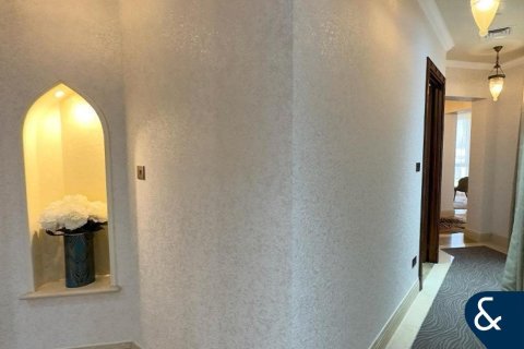 Купить квартиру в Old Town, Дубай: 4 спальни, 289м², № 99076 - фото 16