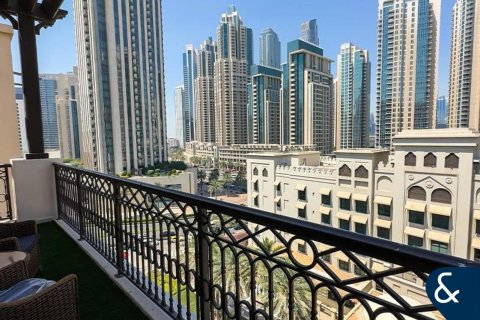 Apartamento en Old Town, Dubai, 4 dormitorios, 289 m², № 99076