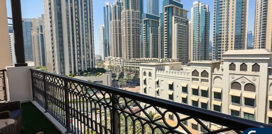 Квартира в Old Town, Дубай, 4 спальни, 289м², № 99076