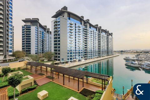 Apartamento en Palm Jumeirah, Dubai, 2 dormitorios, 180 m², № 99070