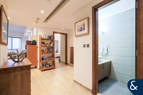 Appartement à Palm Jumeirah, Dubai, 2 chambres, 180 m², № 99070 - photo 9