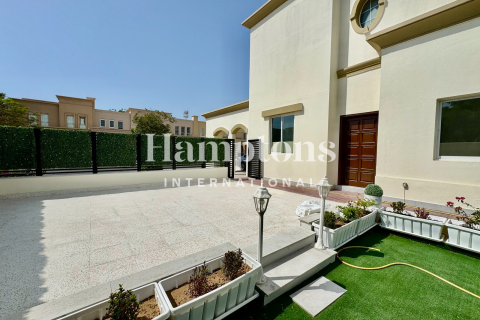 Снять в аренду таунхаус в Springs 11, The Springs, Дубай: 3 спальни, 209.77497400м², № 17268 - фото 4