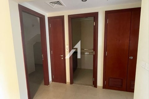 فيلا في دبي 2 غرف نوم, 215.4 م² رقم 17283 - صورة 15