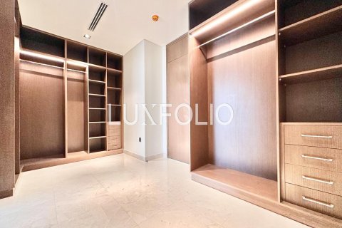 Villa in Golf Place, Dubai Hills Estate, Dubai 5 bedrooms, 569 sq.m. № 46449 - photo 13