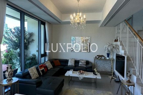 Villa in Maple at Dubai Hills Estate, Dubai Hills Estate, Dubai 5 bedrooms, 297 sq.m. № 46451 - photo 3