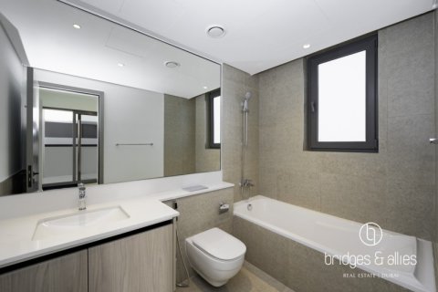 فيلا في دبي 4 غرف نوم, 203.1 م² رقم 77188 - صورة 12