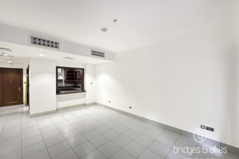 Apartamento en Old Town, Dubai, 1 dormitorio, 81.3 m², № 77190 - foto 4