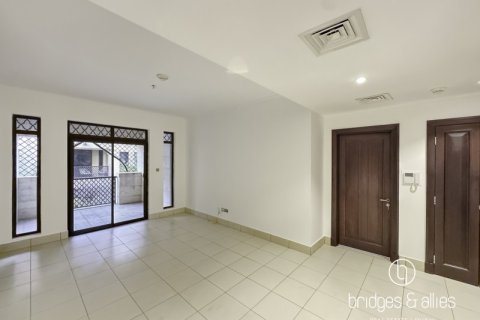 Apartamento en Old Town, Dubai, 1 dormitorio, 81.3 m², № 77190 - foto 2
