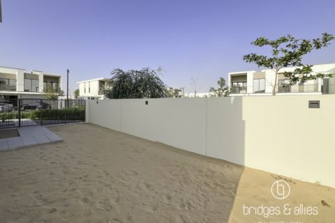 Villa in Dubai 4 bedrooms, 247.1 sq.m. № 77189 - photo 14