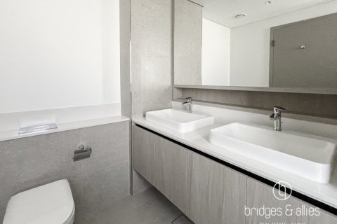 Villa in Dubai 4 bedrooms, 247.1 sq.m. № 77189 - photo 11