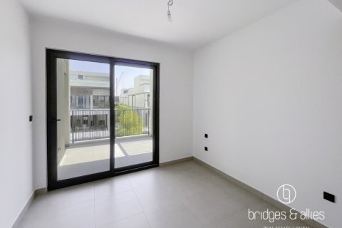 Villa en Dubai, 4 dormitorios, 233 m², № 77198 - foto 13