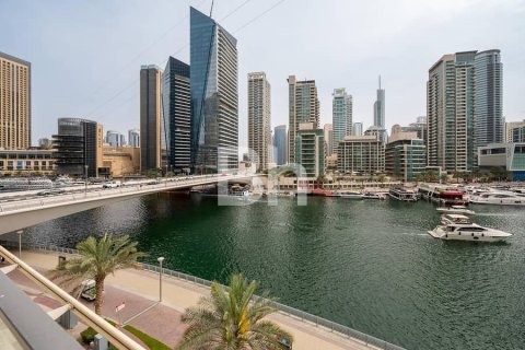 Villa en Dubai Marina, Dubai, 3 dormitorios, 285 m², № 21040 - foto 19