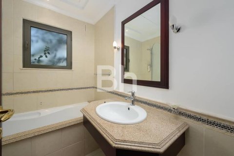 Villa en Palm Jumeirah, Dubai, 4 dormitorios, 470 m², № 21039 - foto 30