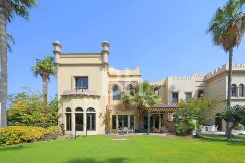 Villa en Palm Jumeirah, Dubai, 4 dormitorios, 470 m², № 21039 - foto 5