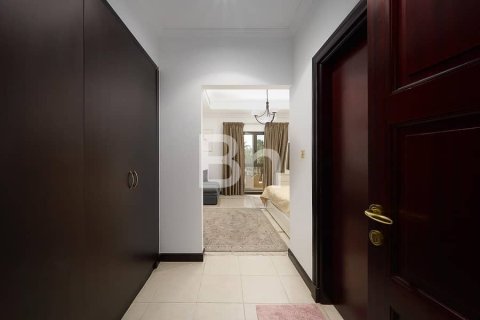 Villa en Palm Jumeirah, Dubai, 4 dormitorios, 470 m², № 21039 - foto 20