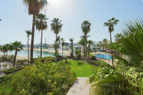 Villa en Palm Jumeirah, Dubai, 4 dormitorios, 470 m², № 21039 - foto 8